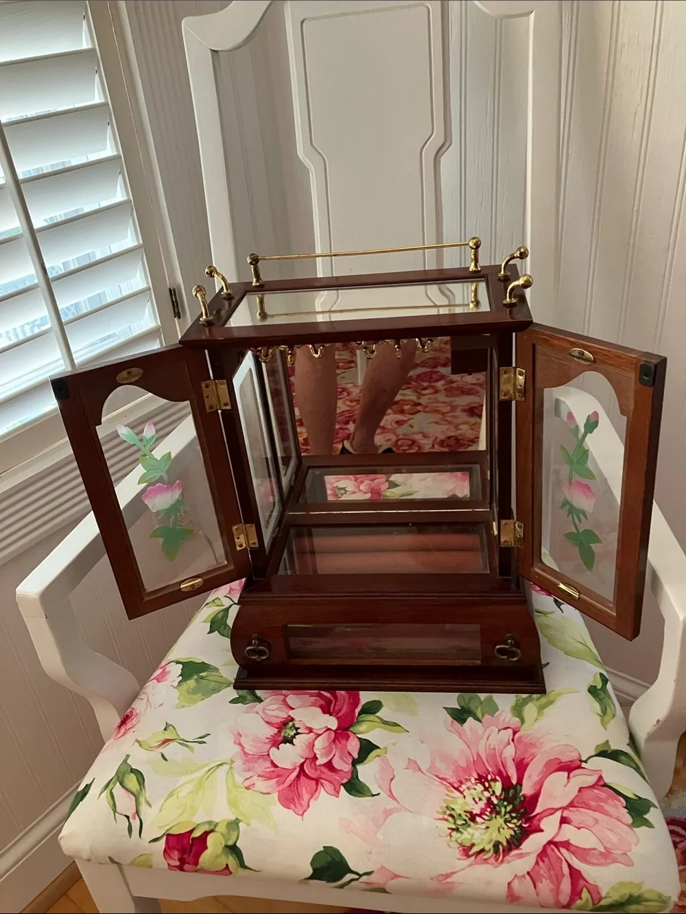 Beautiful  Mid Century Modern Jewelry Tabletop Armoire by Commodore Collection
